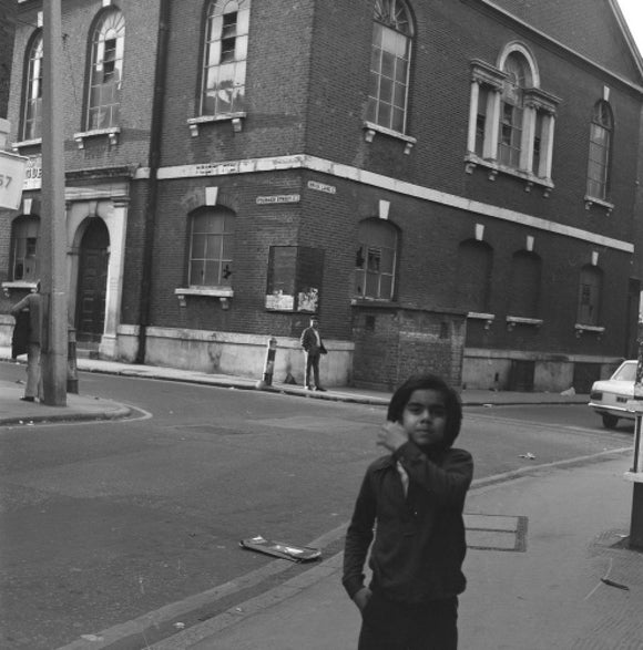 General view of the Great Synagogue, Brick Lane: 1974
