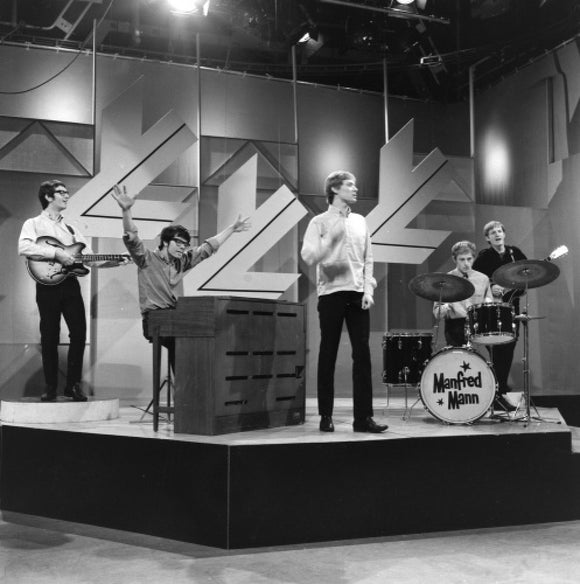 Manfred Man performing on Ready Steady go; 1964
